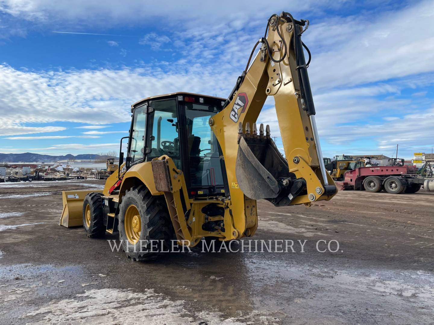 2022 Caterpillar 420 CF Tractor Loader Backhoe