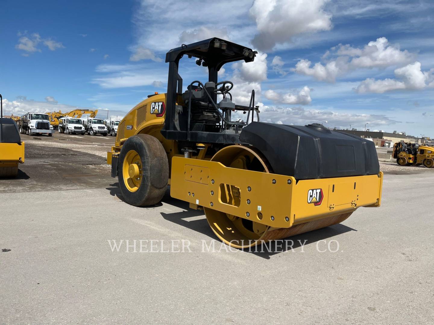 2022 Caterpillar CCS9 Vibratory Single