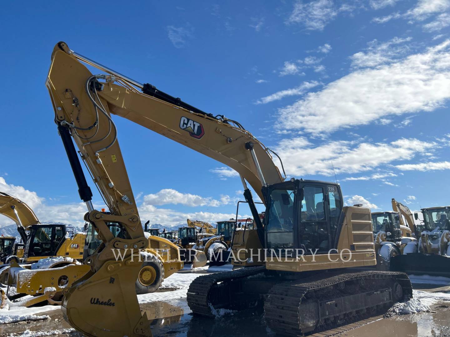 2022 Caterpillar 335 TH Excavator