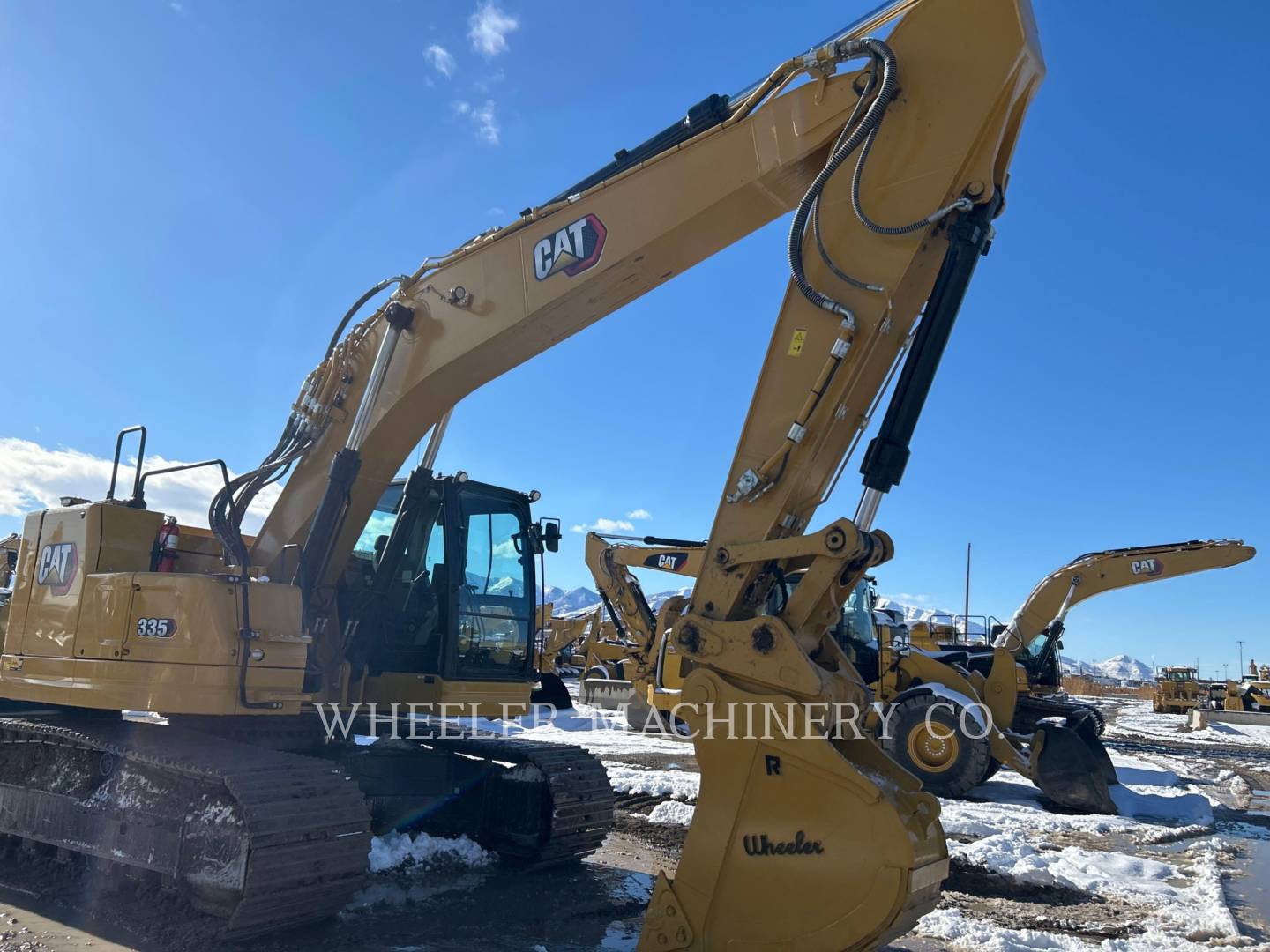 2022 Caterpillar 335 TH Excavator