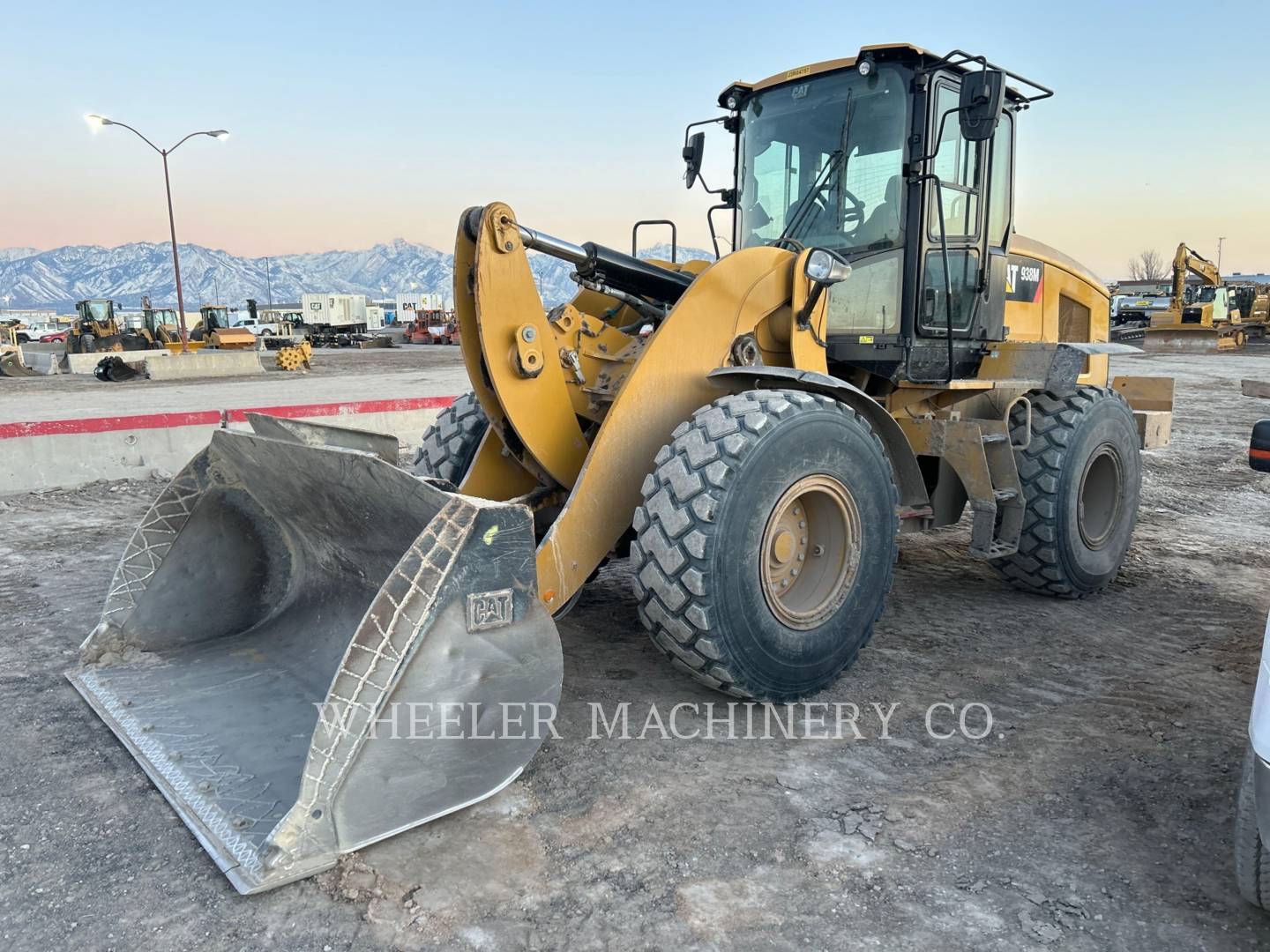 2018 Caterpillar 938M QC 3V Wheel Loader