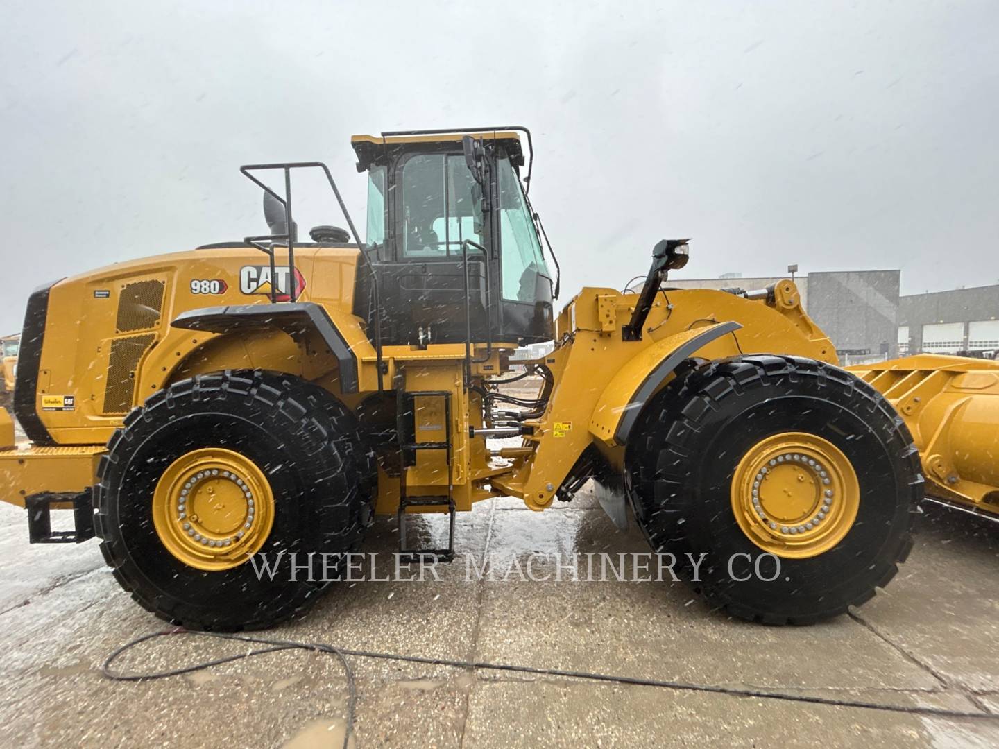 2023 Caterpillar 980 Wheel Loader