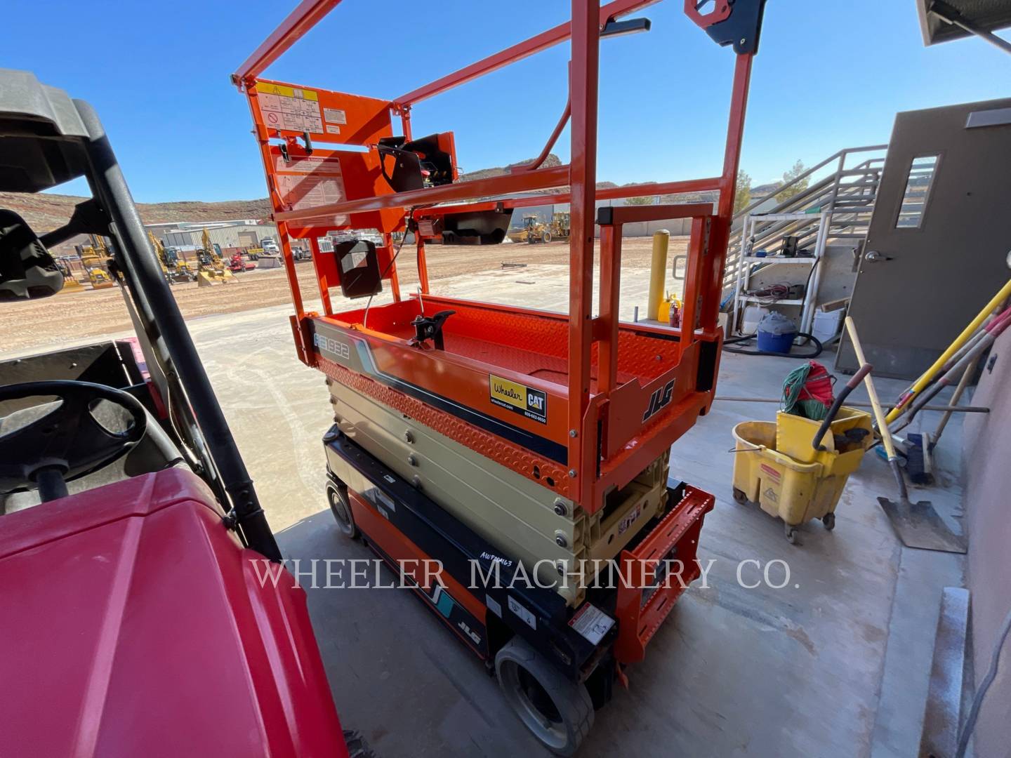 2022 JLG AE1932 Lift Truck