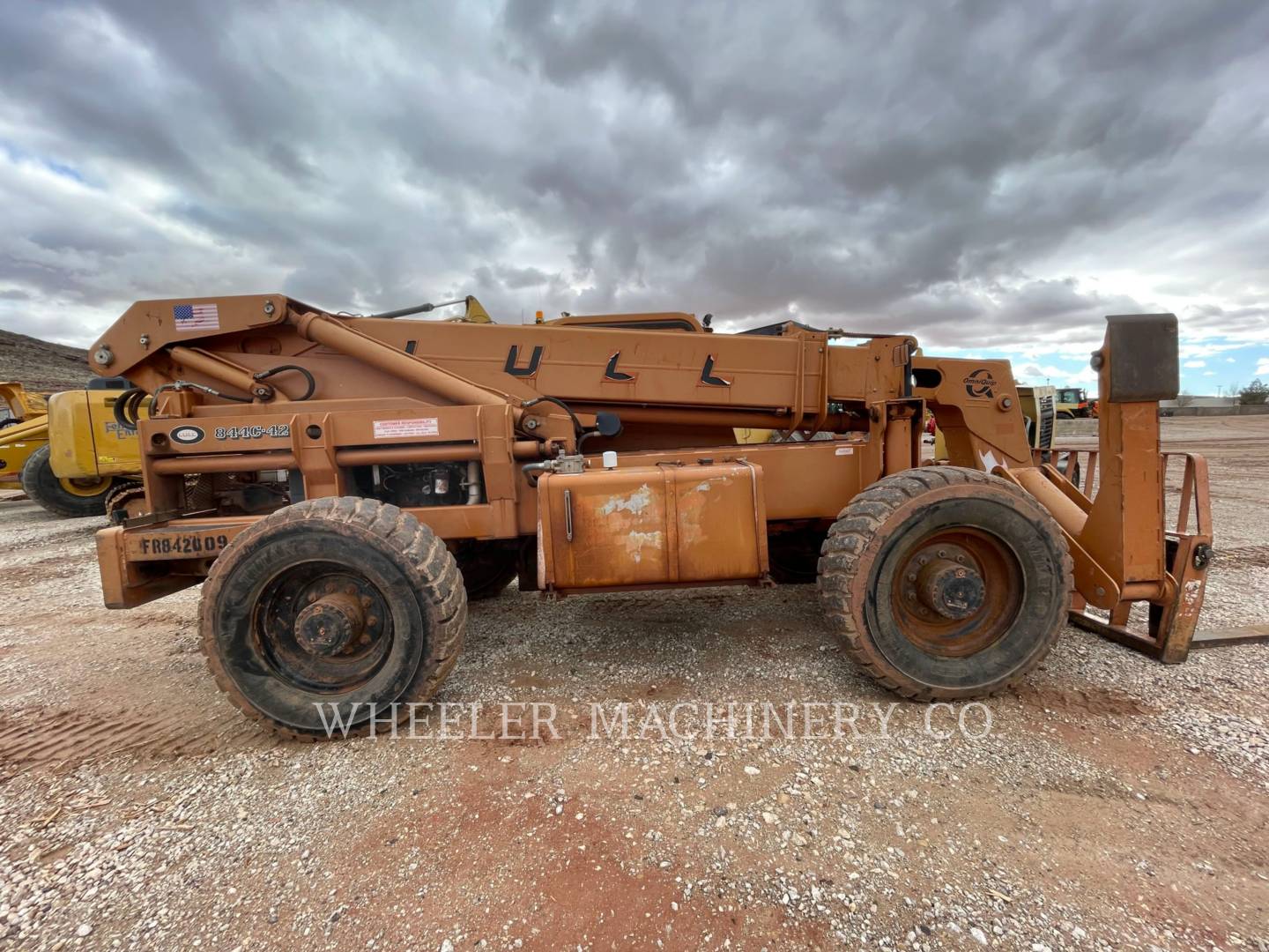 2000 Lull 844C-42 TeleHandler