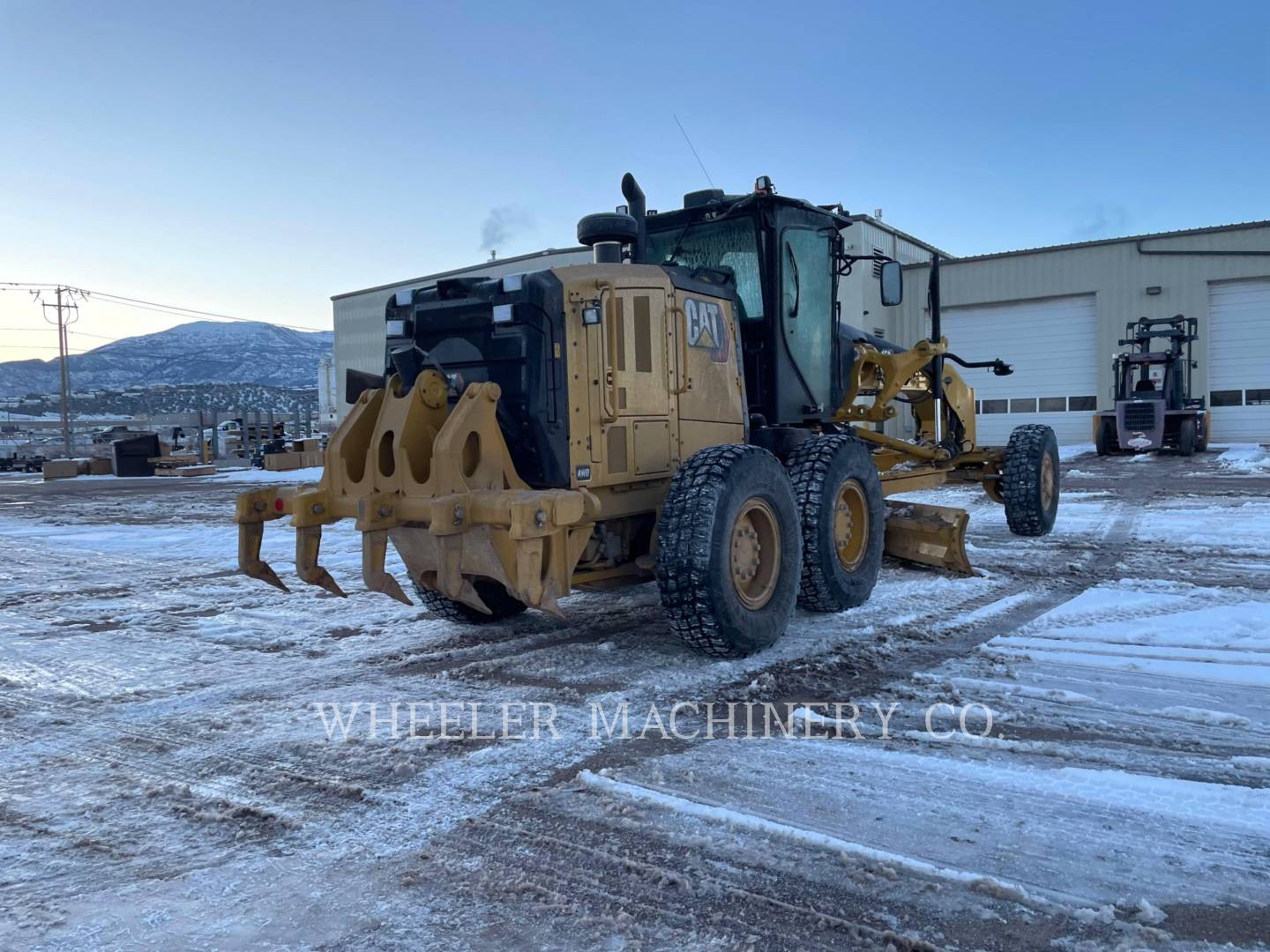 2021 Caterpillar 150 AWD Grader - Road