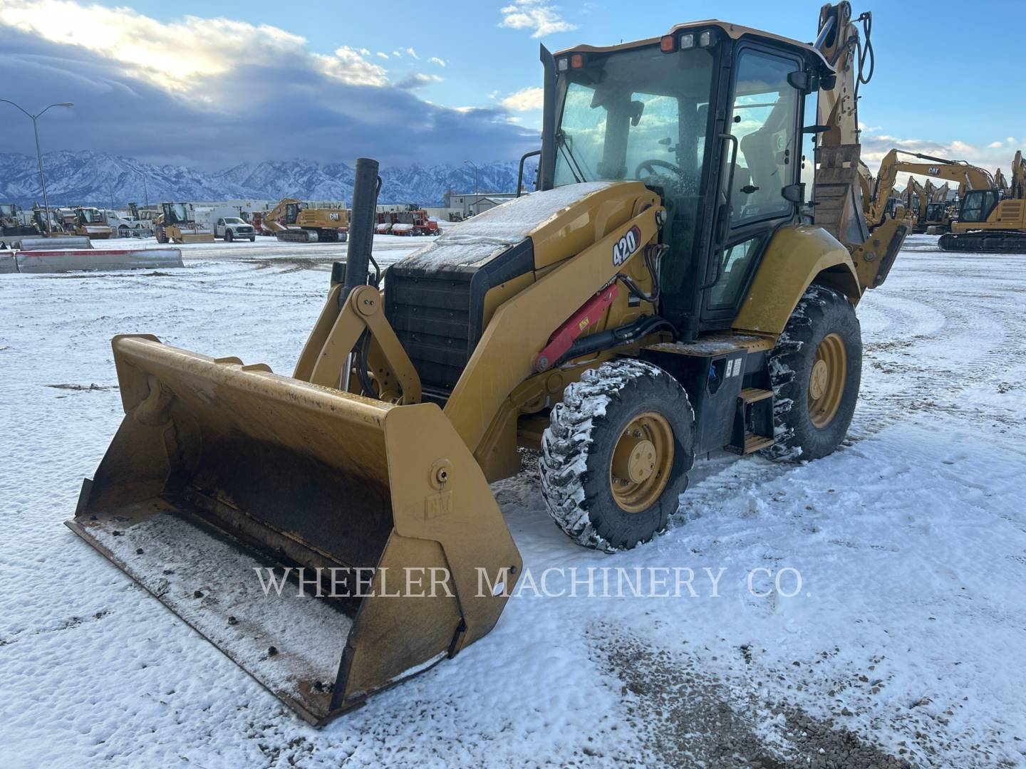 2022 Caterpillar 420 E MP Tractor Loader Backhoe