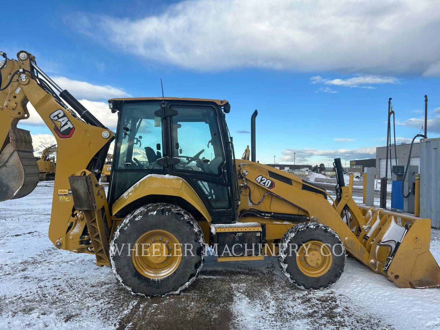 2022 Caterpillar 420 E MP Tractor Loader Backhoe