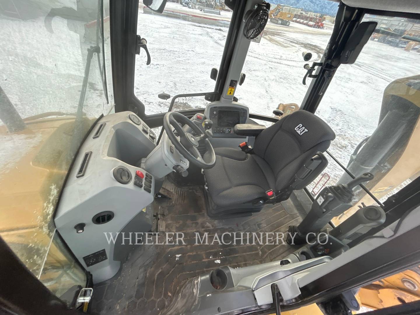 2022 Caterpillar 420 E MP Tractor Loader Backhoe