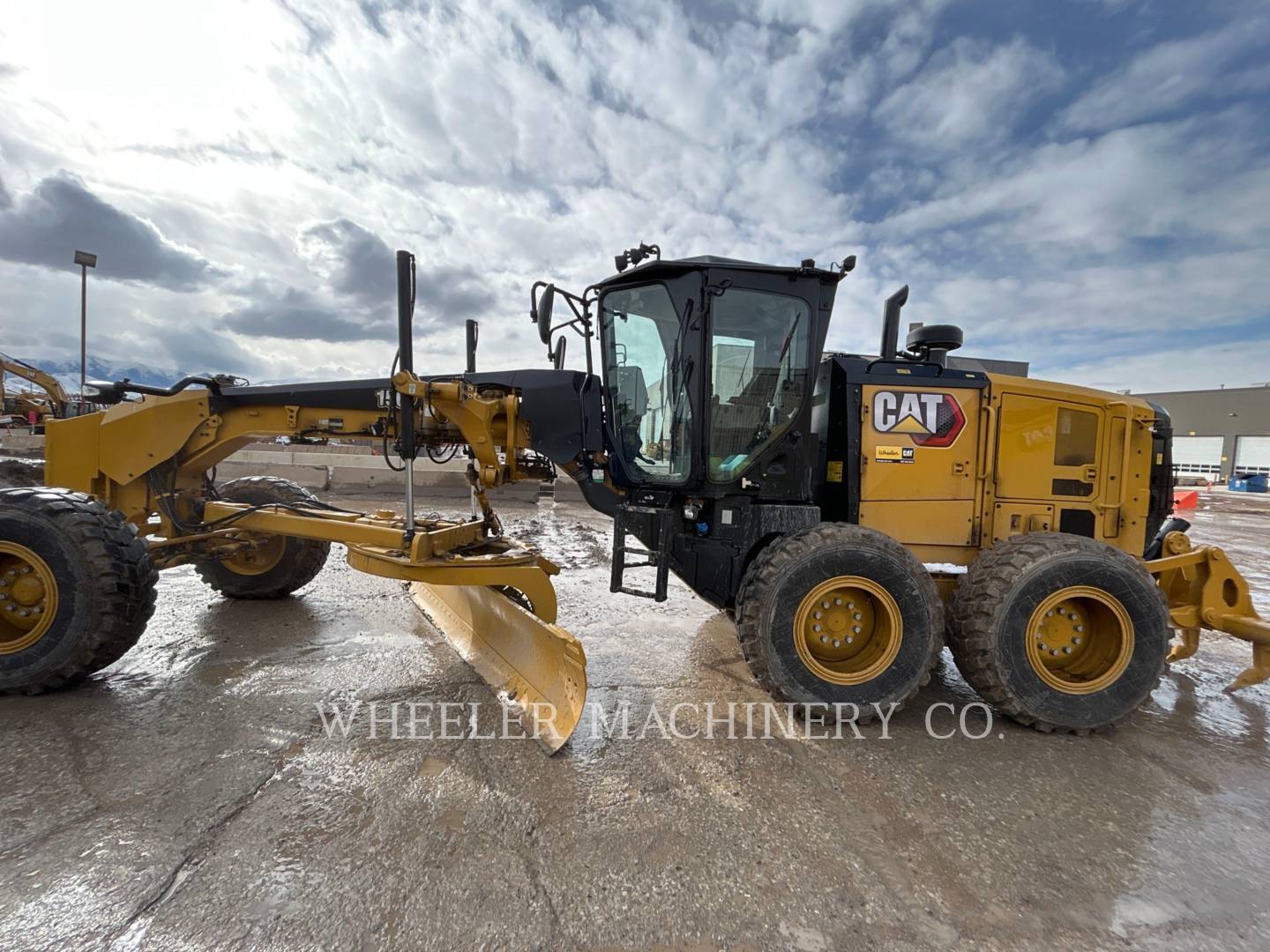 2023 Caterpillar 150 15 Grader - Road