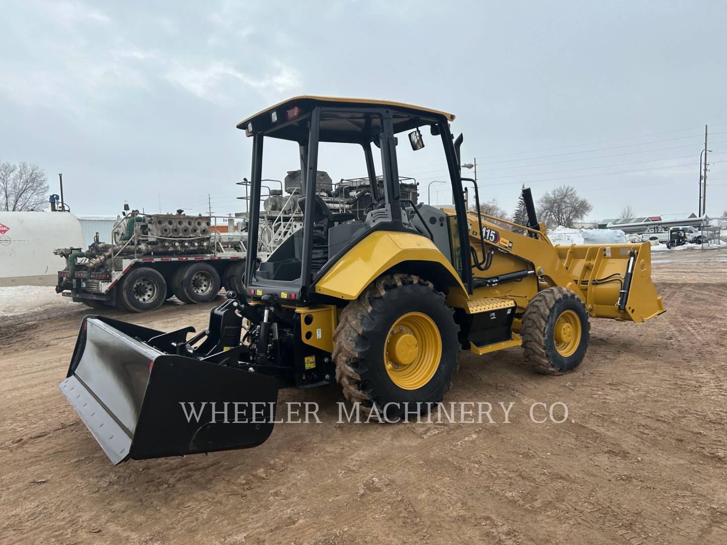 2022 Caterpillar 415 IL Tractor Loader Backhoe