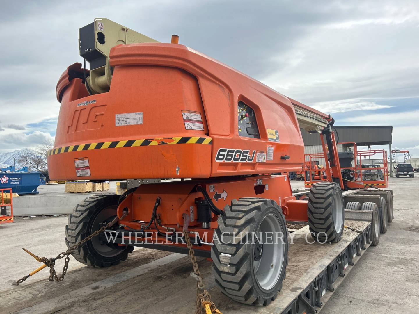 2023 JLG 660SJ Lift Truck