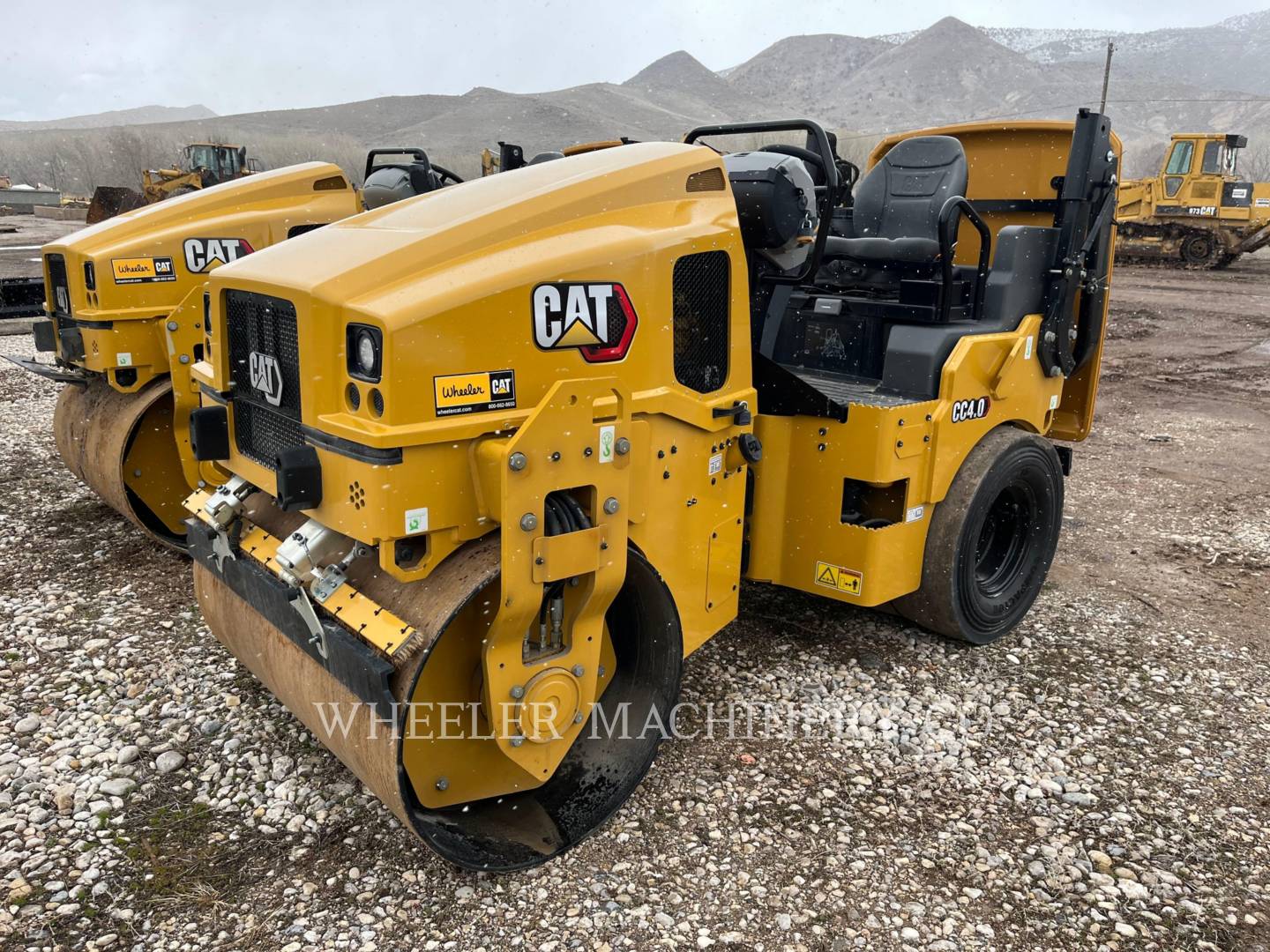 2022 Caterpillar CC4.0 Vibratory Double