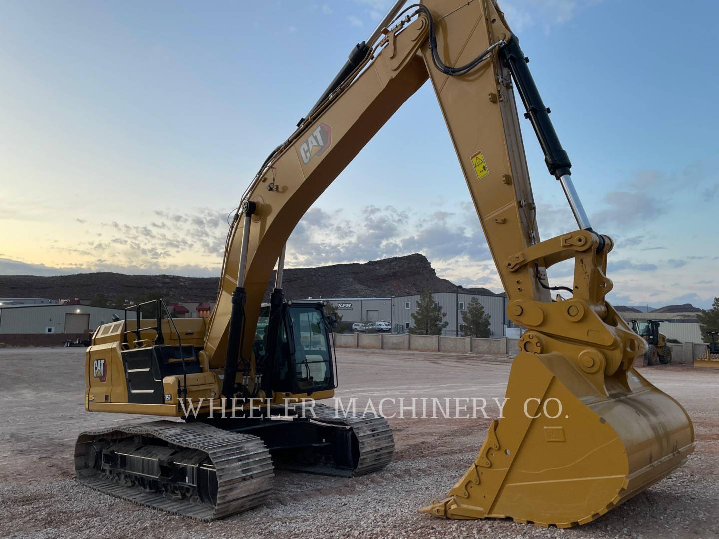 2023 Caterpillar 352 TH Excavator