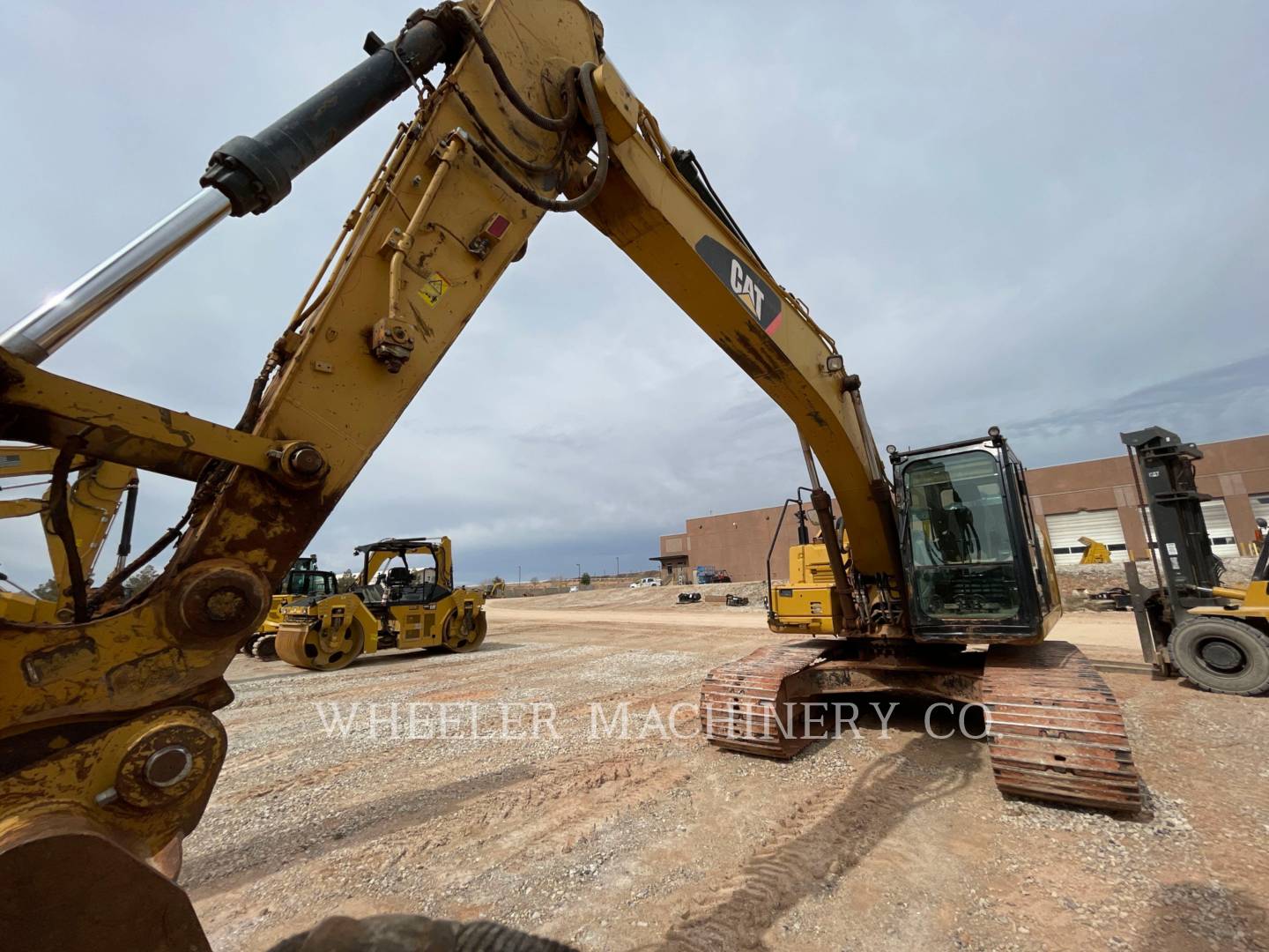 2015 Caterpillar 323F L CF Excavator