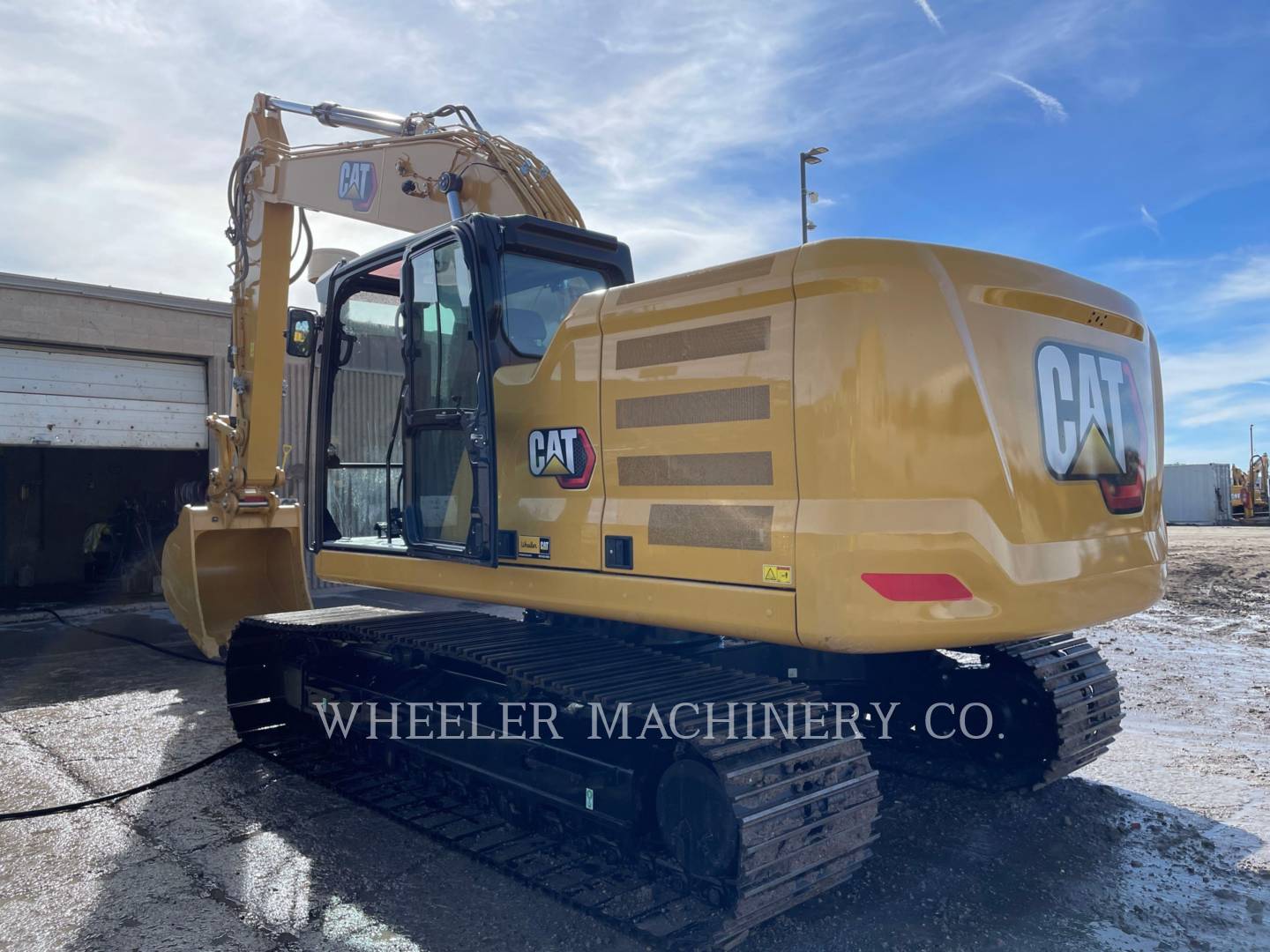 2023 Caterpillar 323 CF Excavator