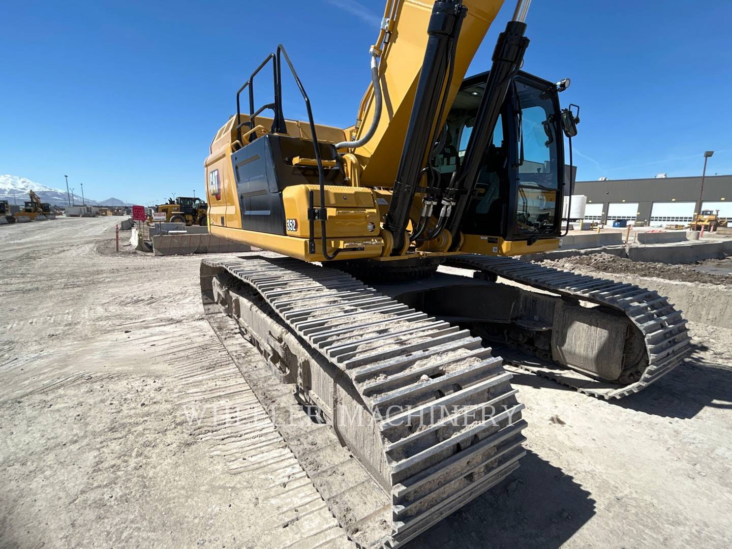 2023 Caterpillar 352 CF Excavator