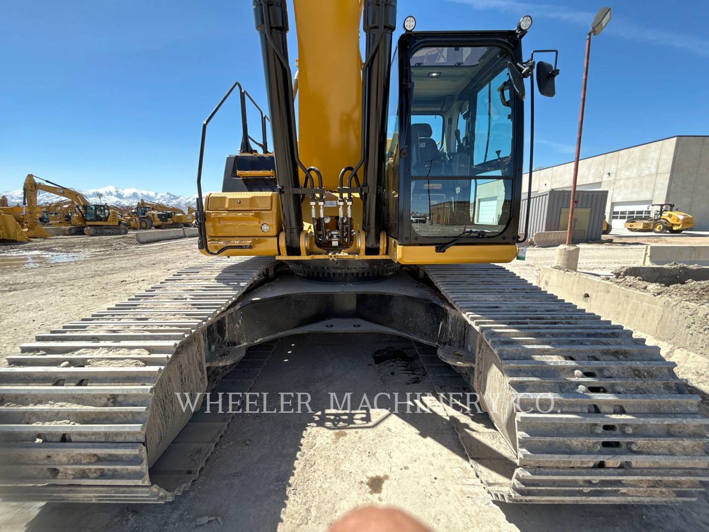 2023 Caterpillar 352 CF Excavator