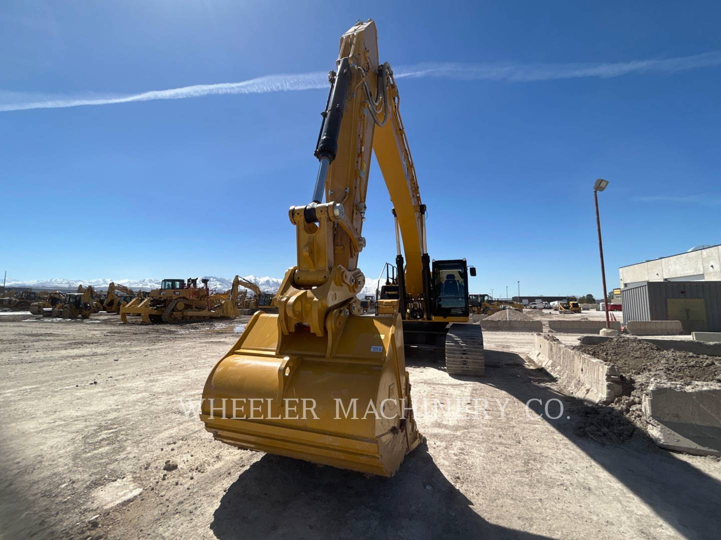 2023 Caterpillar 352 CF Excavator