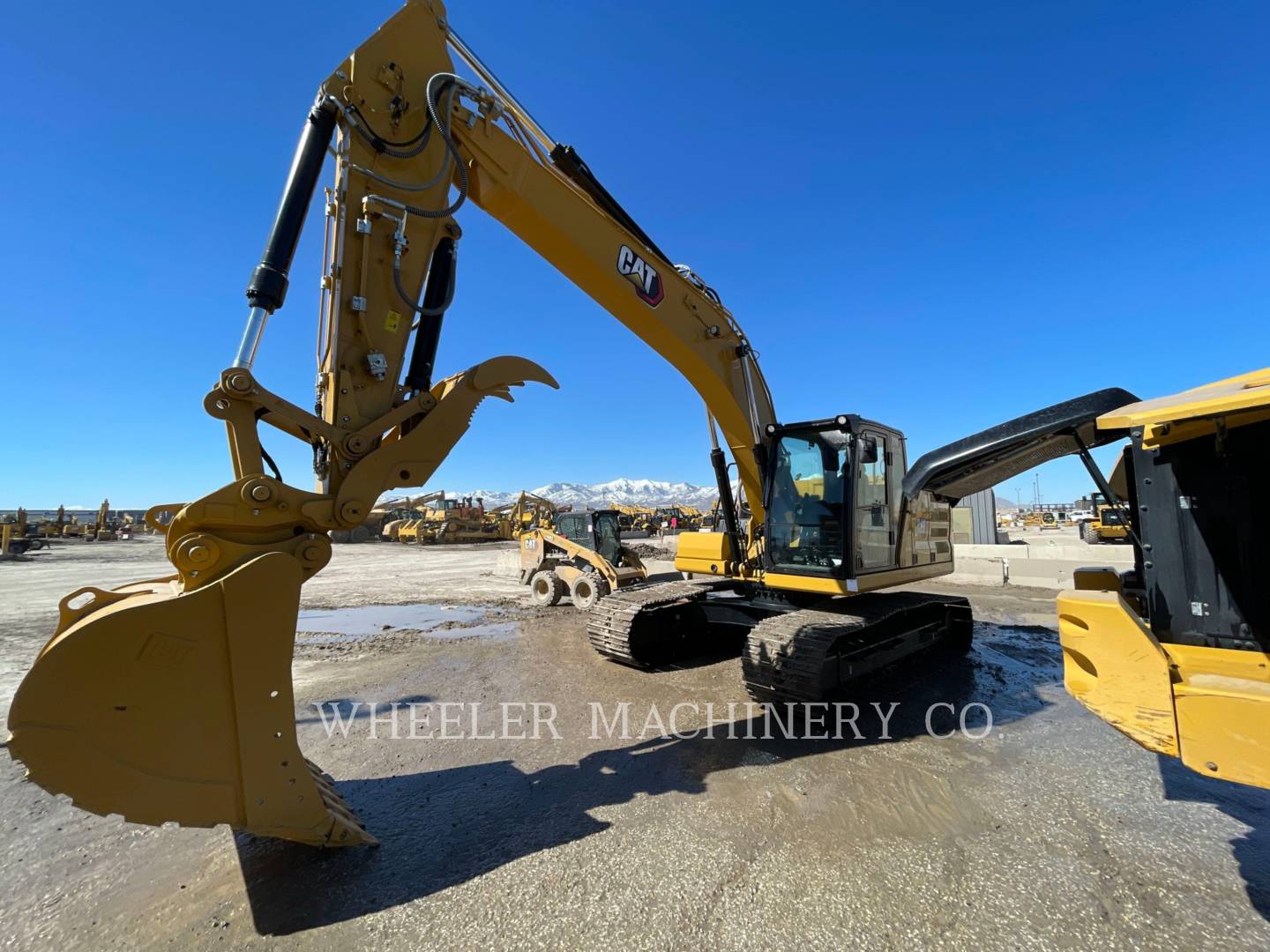 2022 Caterpillar 320 TH Excavator