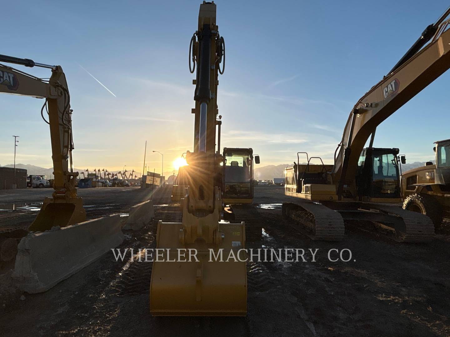 2022 Caterpillar 320 Excavator