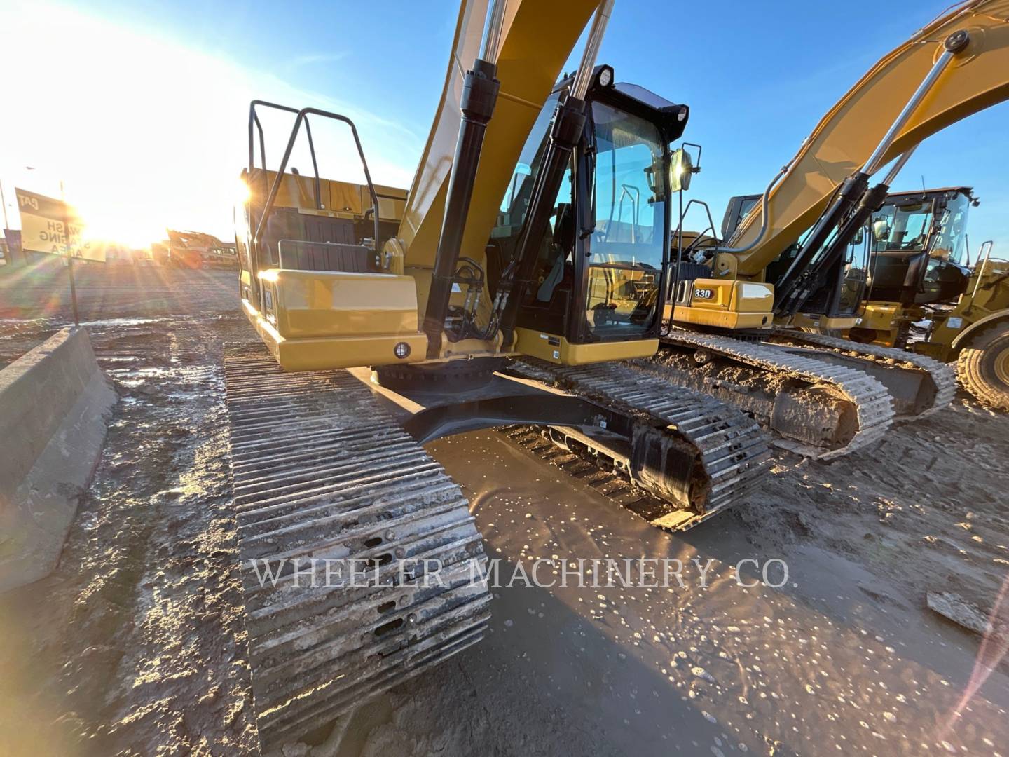 2022 Caterpillar 320 Excavator