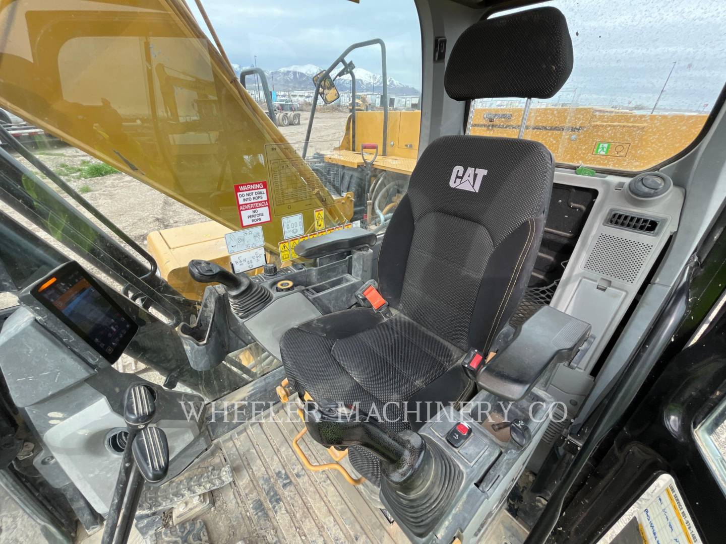 2018 Caterpillar 320 Excavator