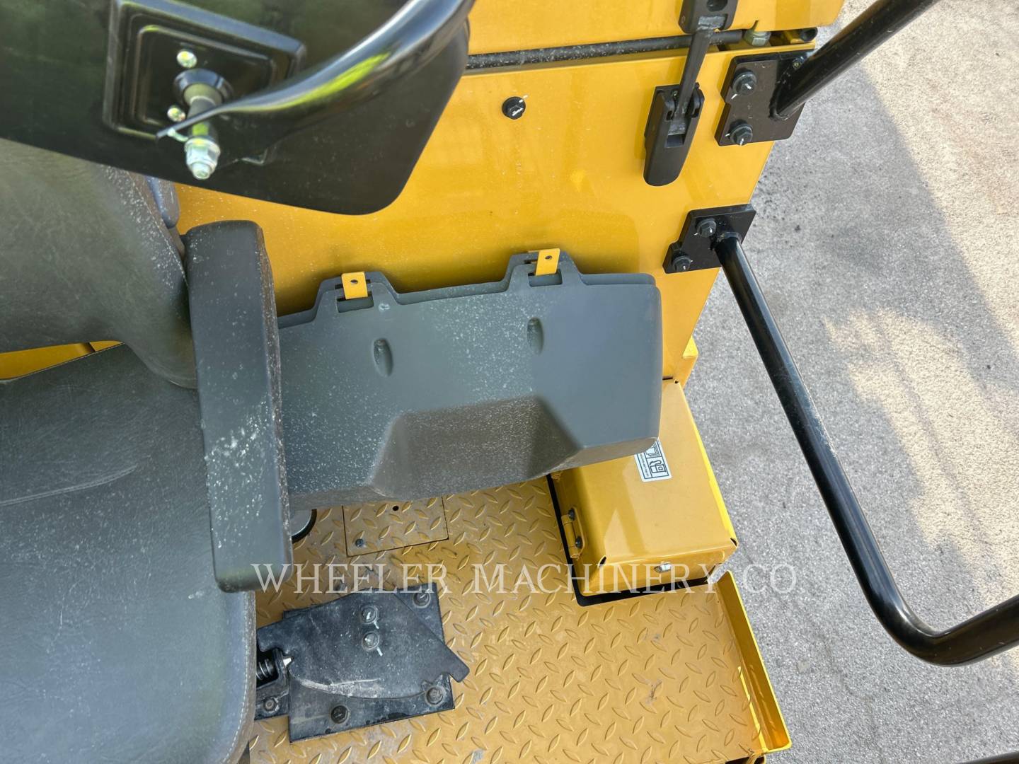 2023 Caterpillar PM822 Cold Planer