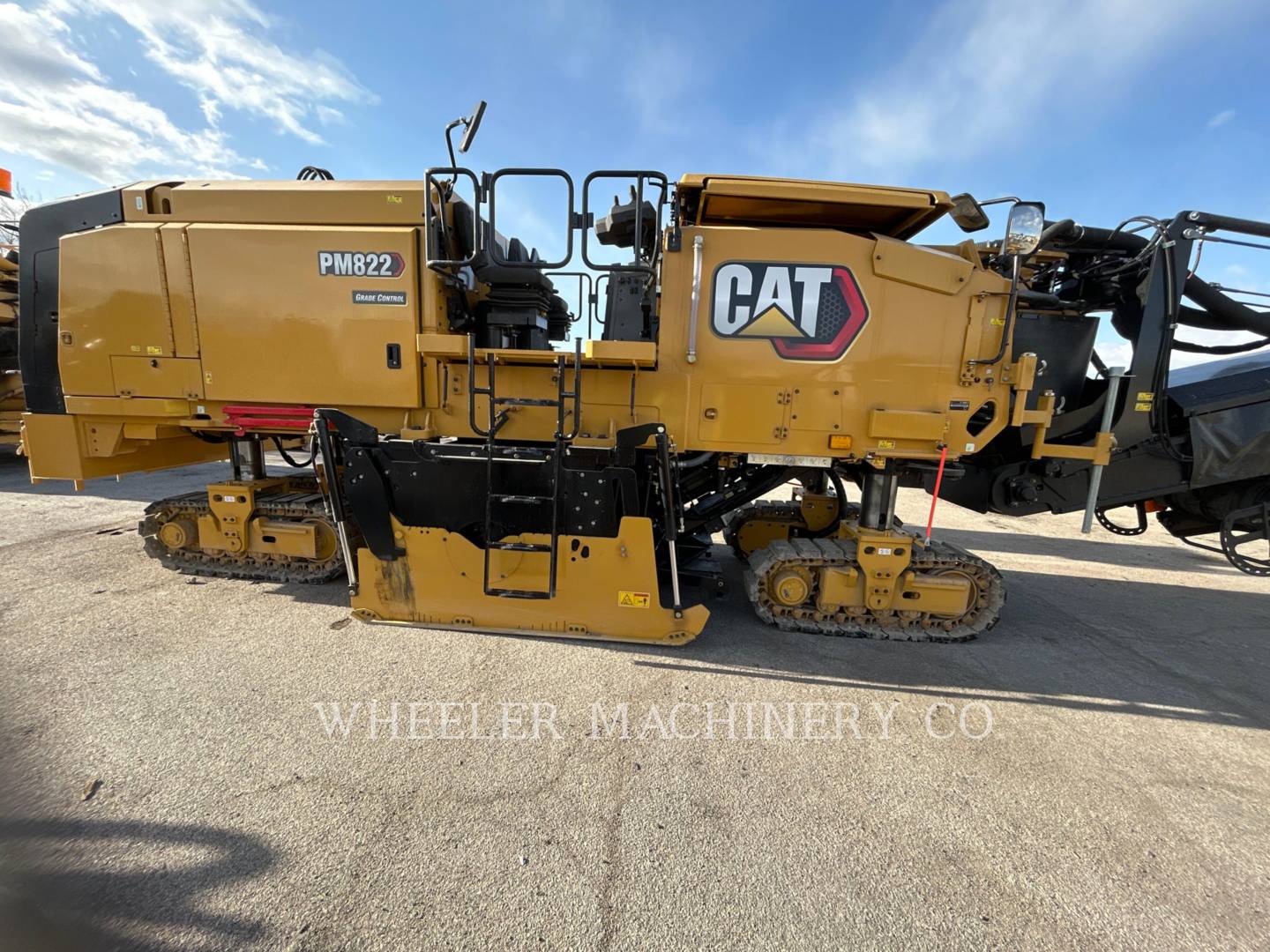 2023 Caterpillar PM822 Cold Planer