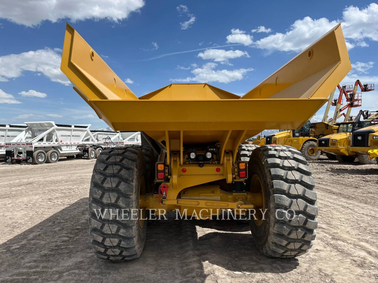 2023 Caterpillar 730 Articulated Truck