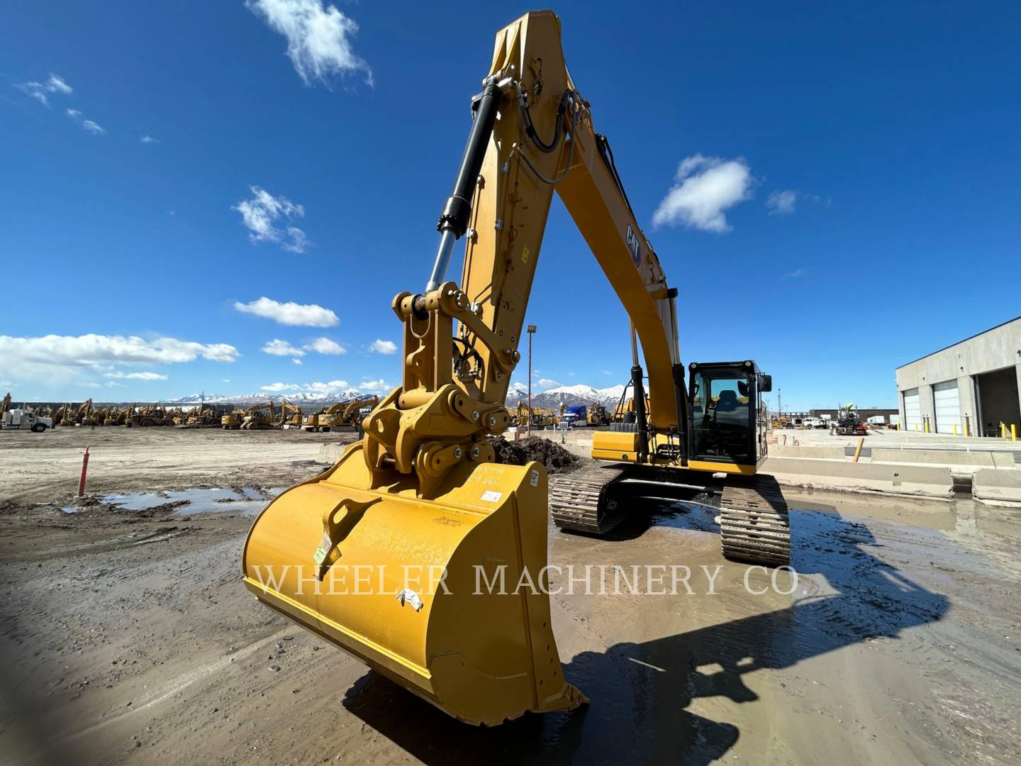 2023 Caterpillar 330 Excavator