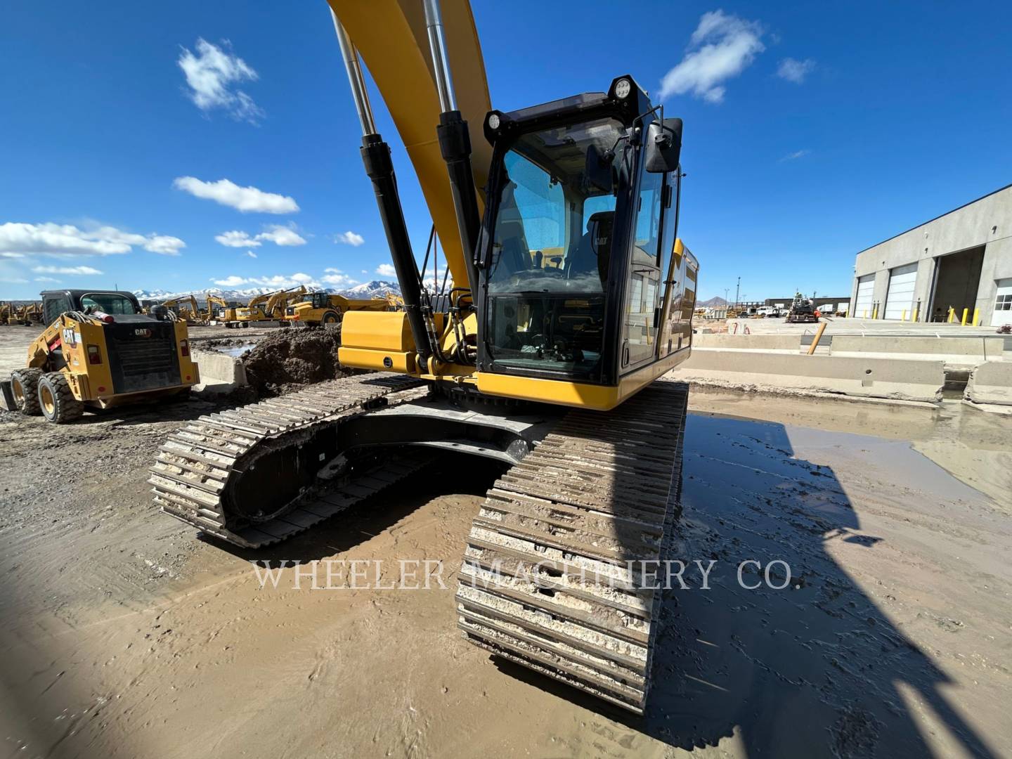 2023 Caterpillar 330 Excavator