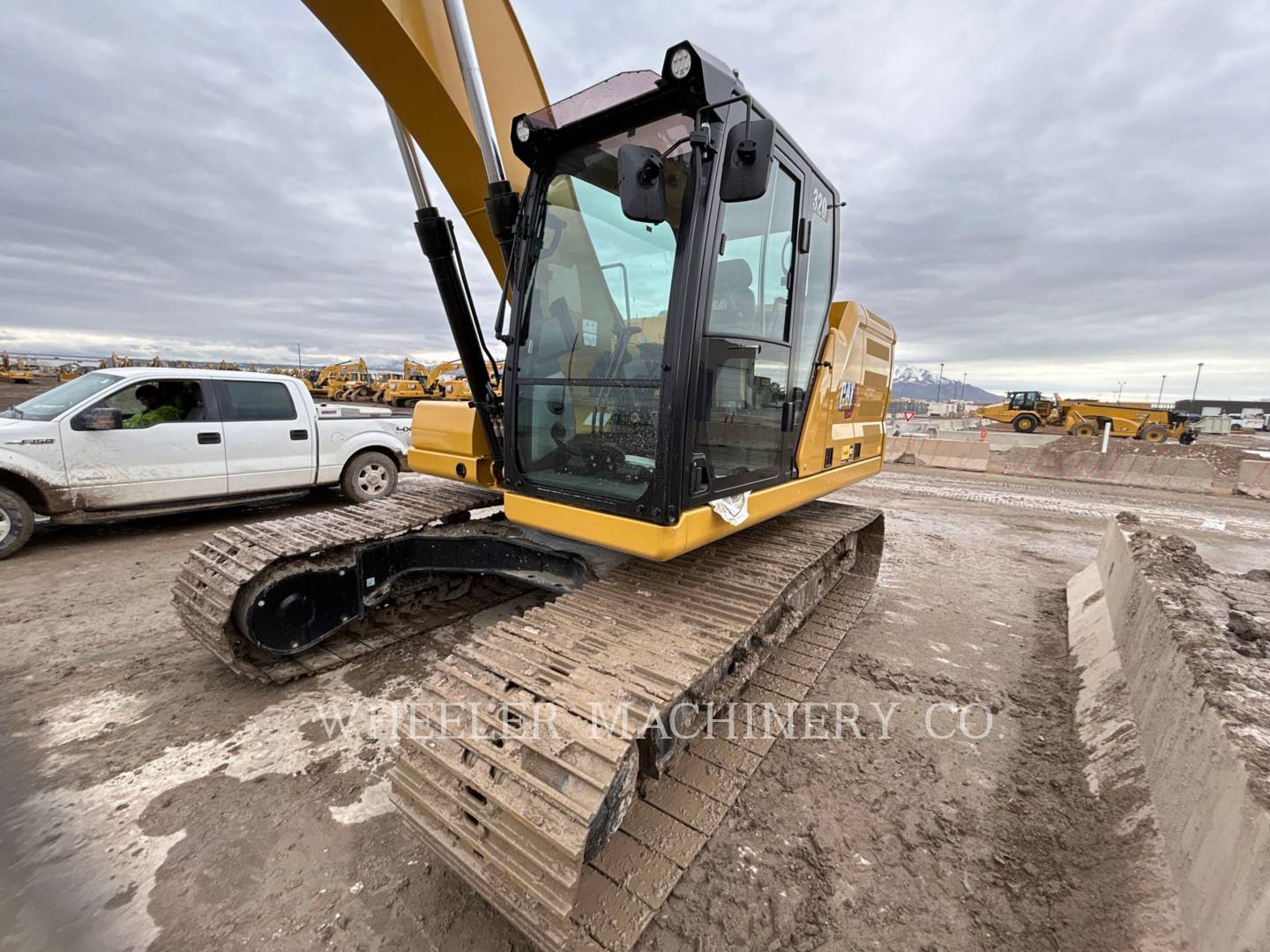 2022 Caterpillar 320 Excavator