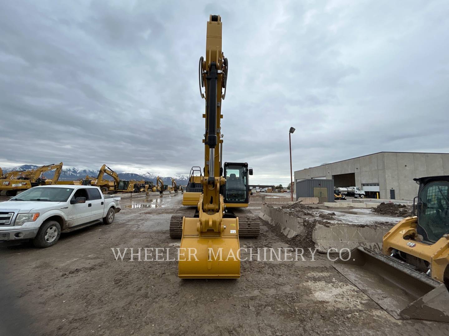 2022 Caterpillar 320 Excavator