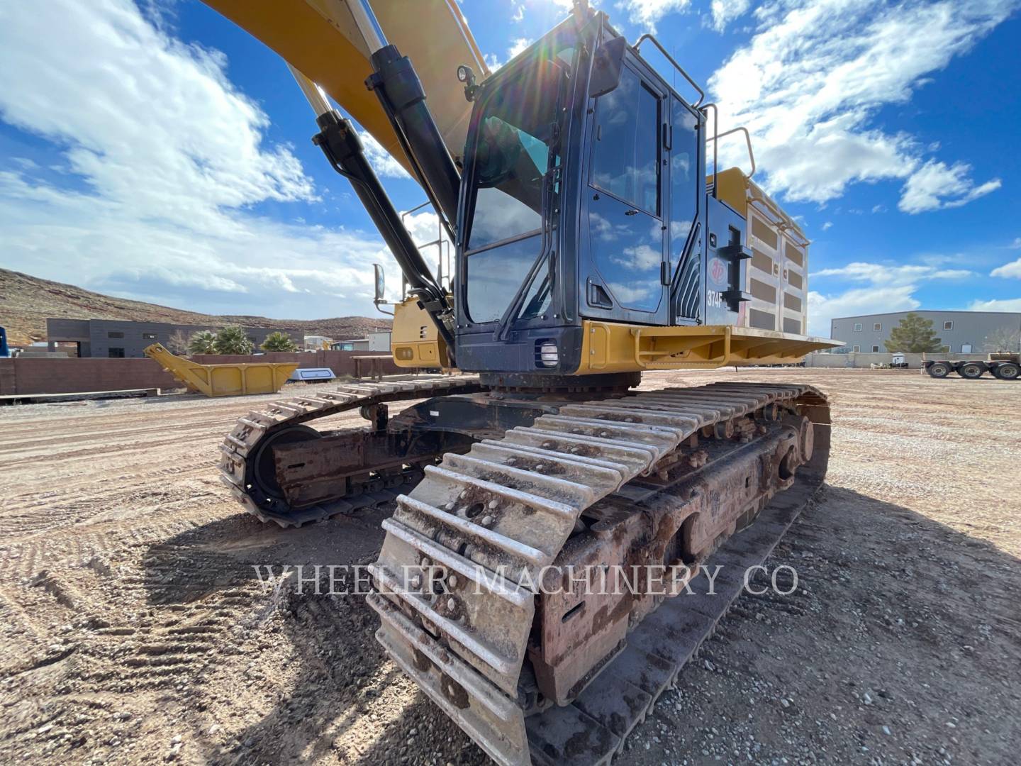 2020 Caterpillar 374F Excavator