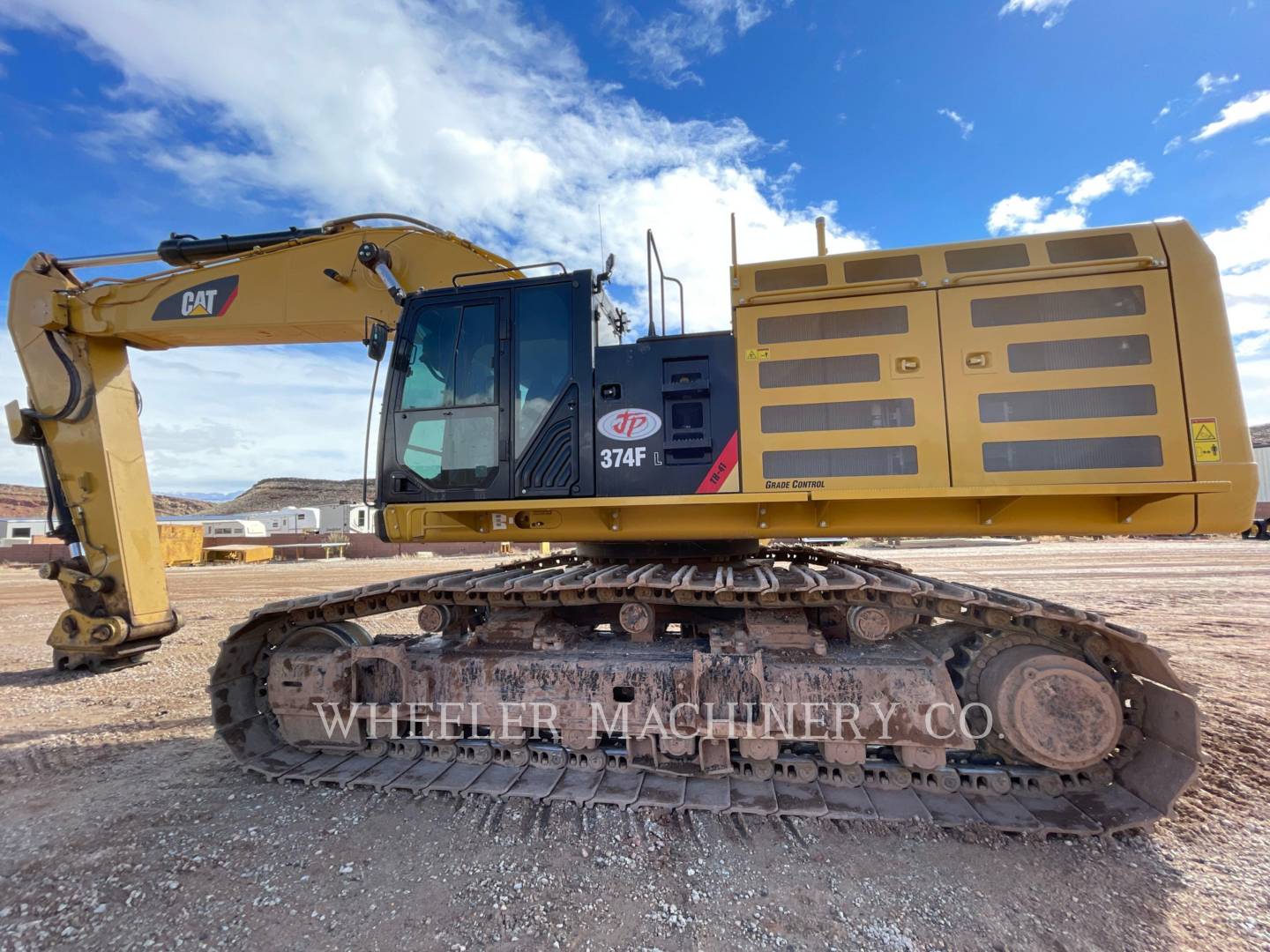 2020 Caterpillar 374F Excavator