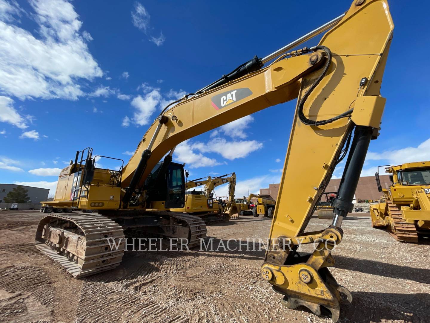 2020 Caterpillar 374F Excavator