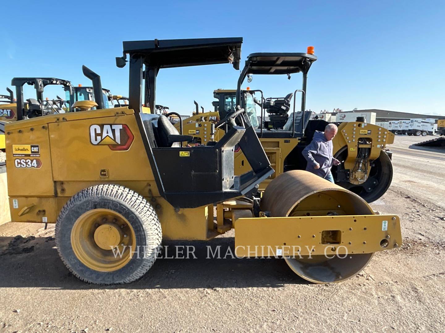 2023 Caterpillar CS34 Vibratory Single