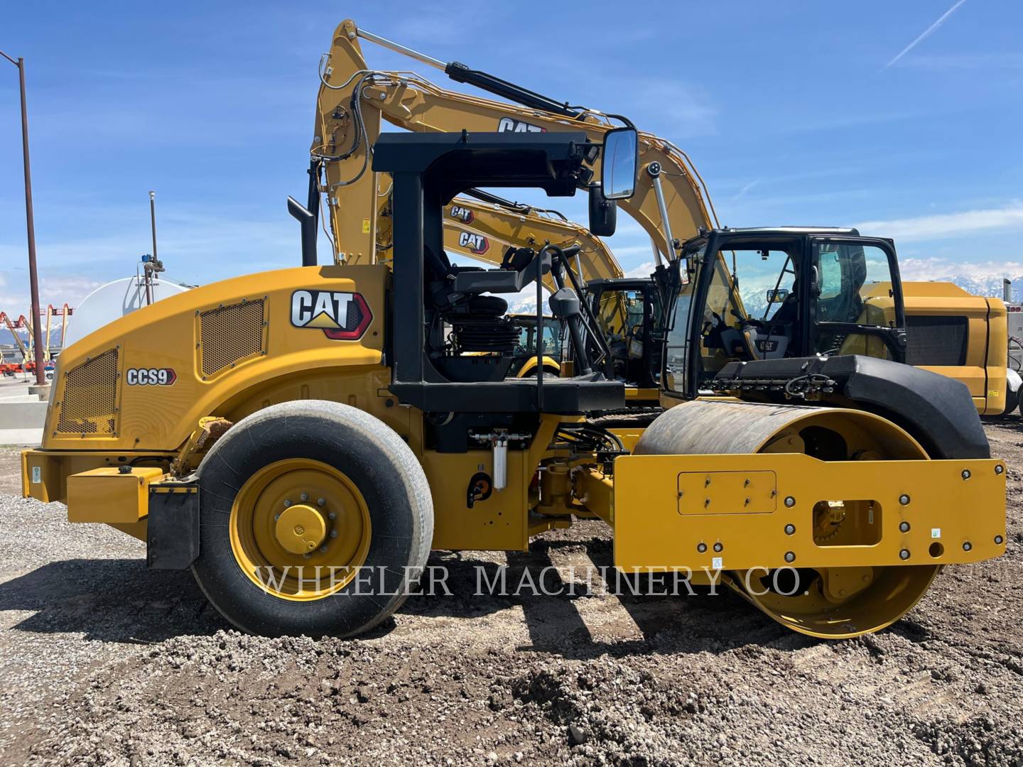 2023 Caterpillar CCS9 Vibratory Single