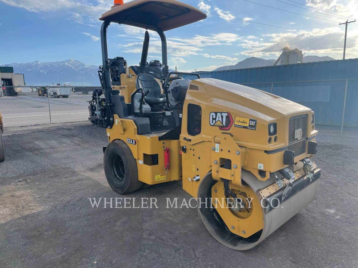 2023 Caterpillar CC4.0 Roller