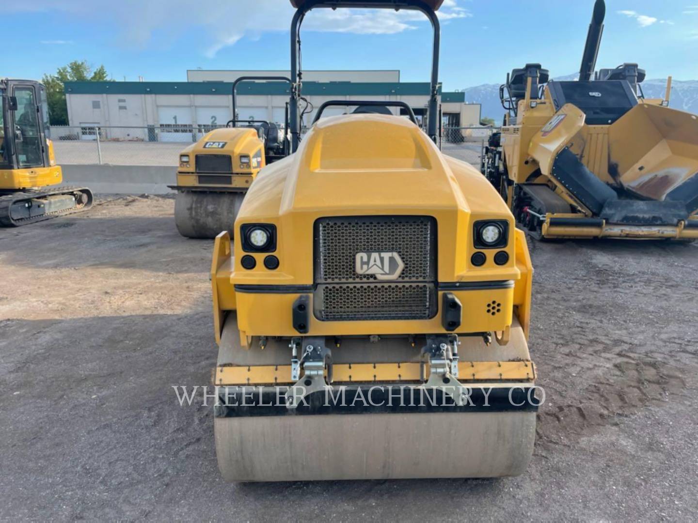 2023 Caterpillar CC4.0 Roller