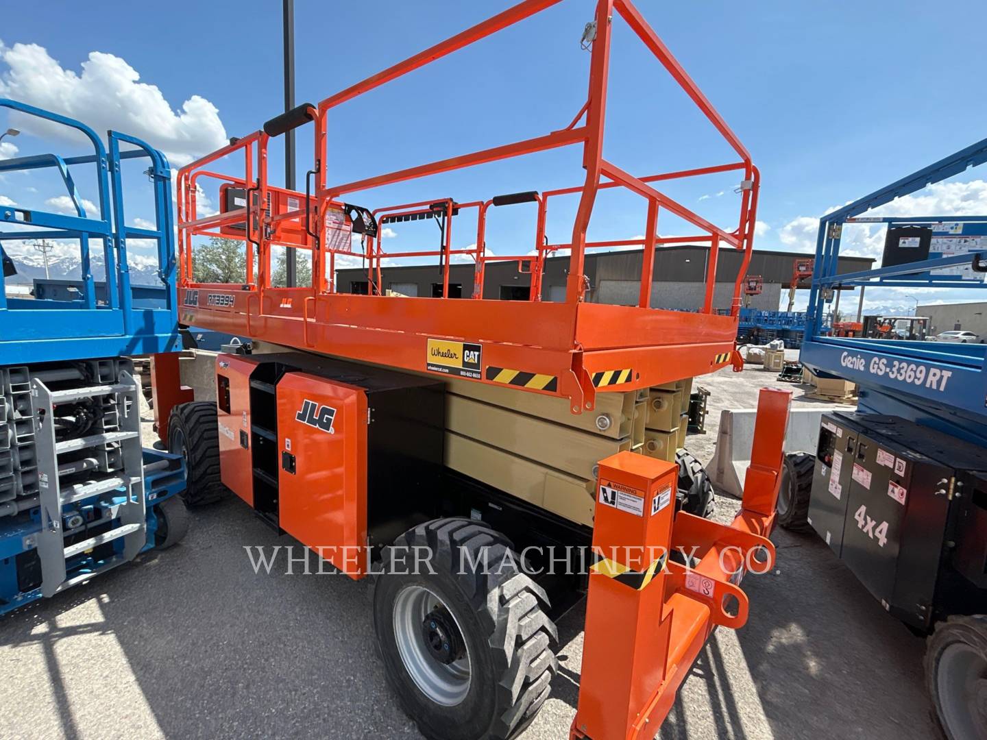 2023 JLG RT3394 Lift Truck