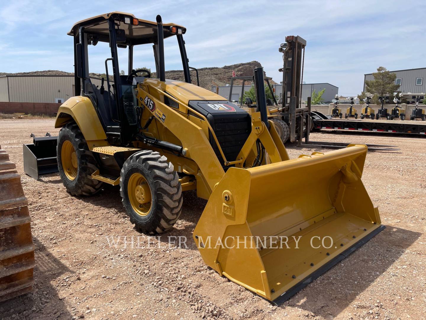 2023 Caterpillar 415 IL Tractor Loader Backhoe