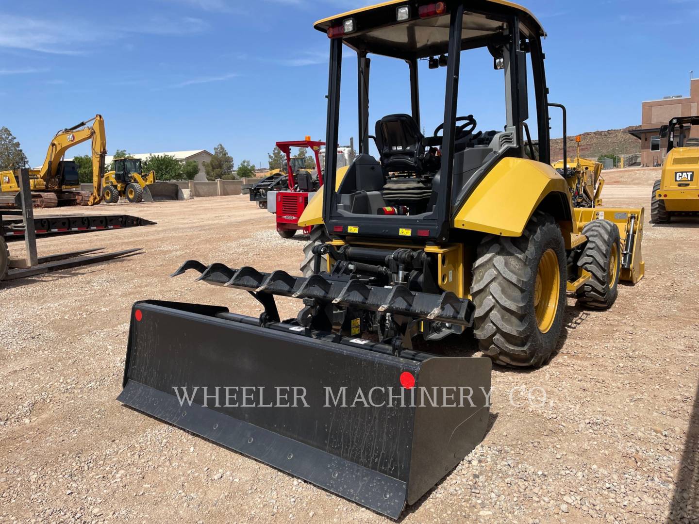 2023 Caterpillar 415 IL Tractor Loader Backhoe