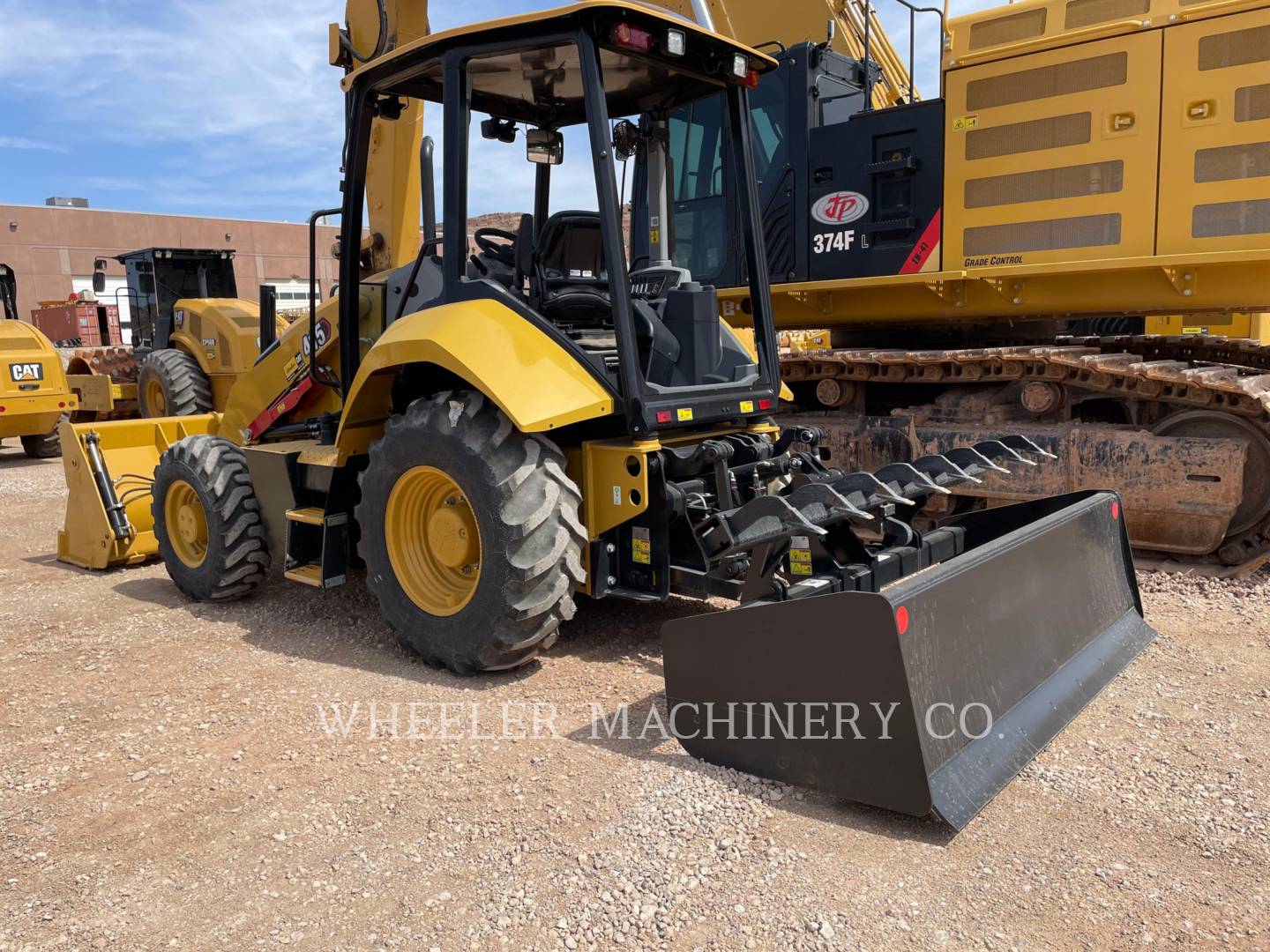 2023 Caterpillar 415 IL Tractor Loader Backhoe