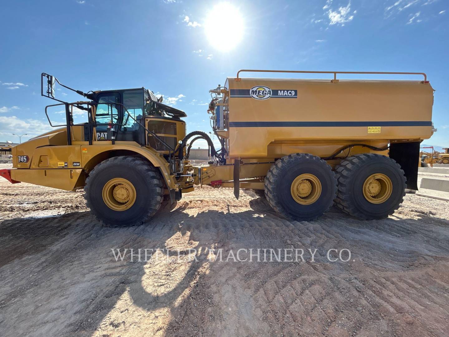 2023 Caterpillar WT 745 Articulated Truck