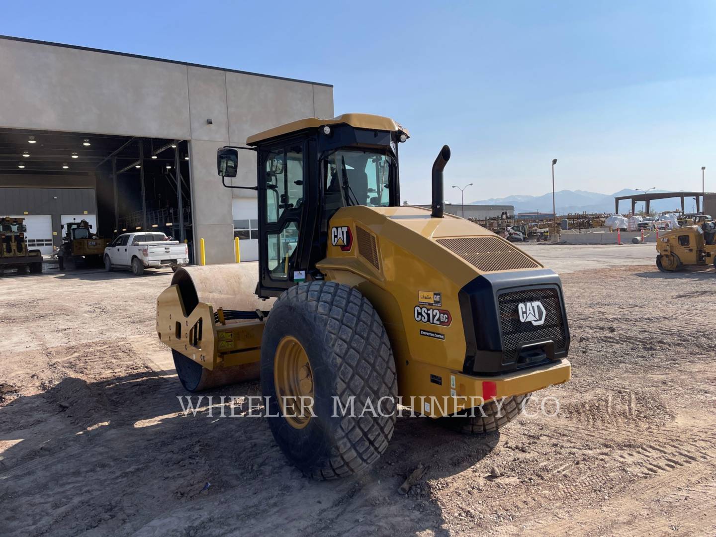 2022 Caterpillar CS12 GC Vibratory Single