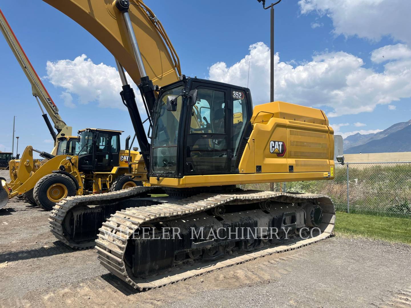 2023 Caterpillar 352 CF Excavator