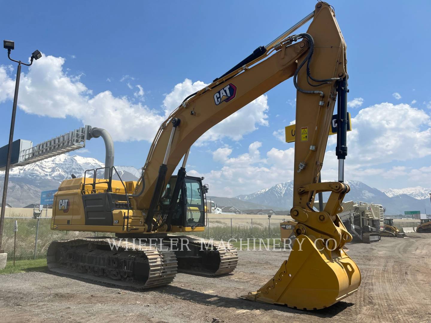 2023 Caterpillar 352 CF Excavator