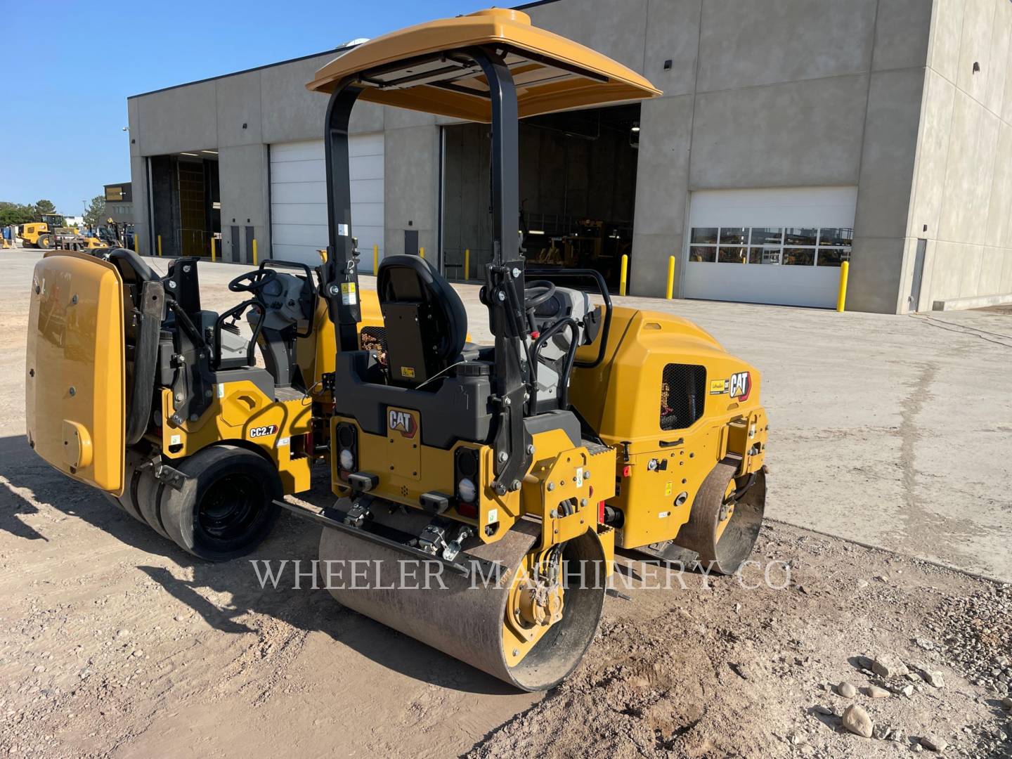 2023 Caterpillar CB2.7 Vibratory Double