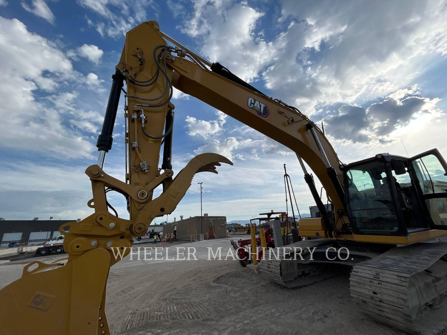 2023 Caterpillar 330 TH Excavator